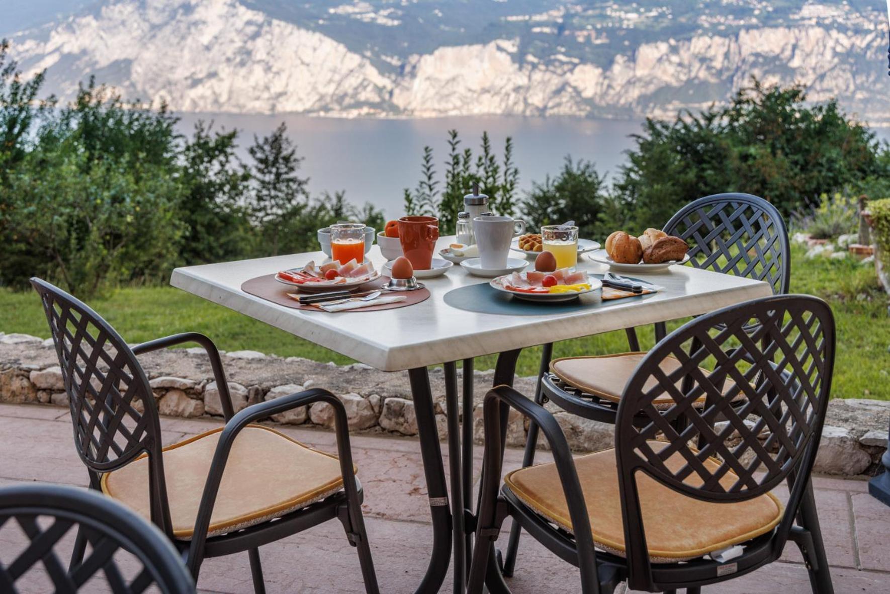 Agriturismo San Maggiore Malcesine Exterior photo
