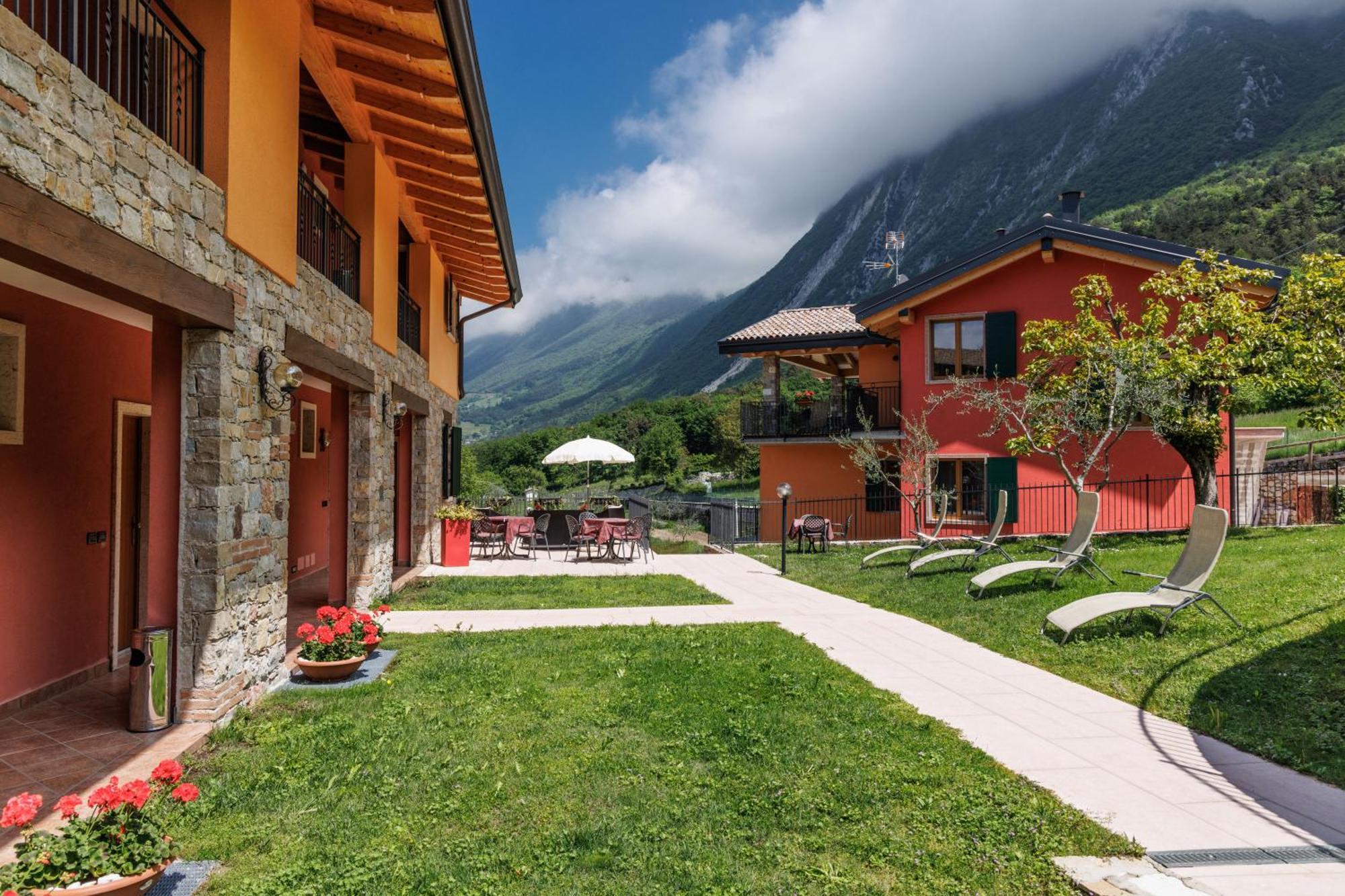 Agriturismo San Maggiore Malcesine Exterior photo